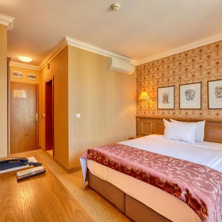 Hotel Club Central خيساريا المظهر الخارجي الصورة