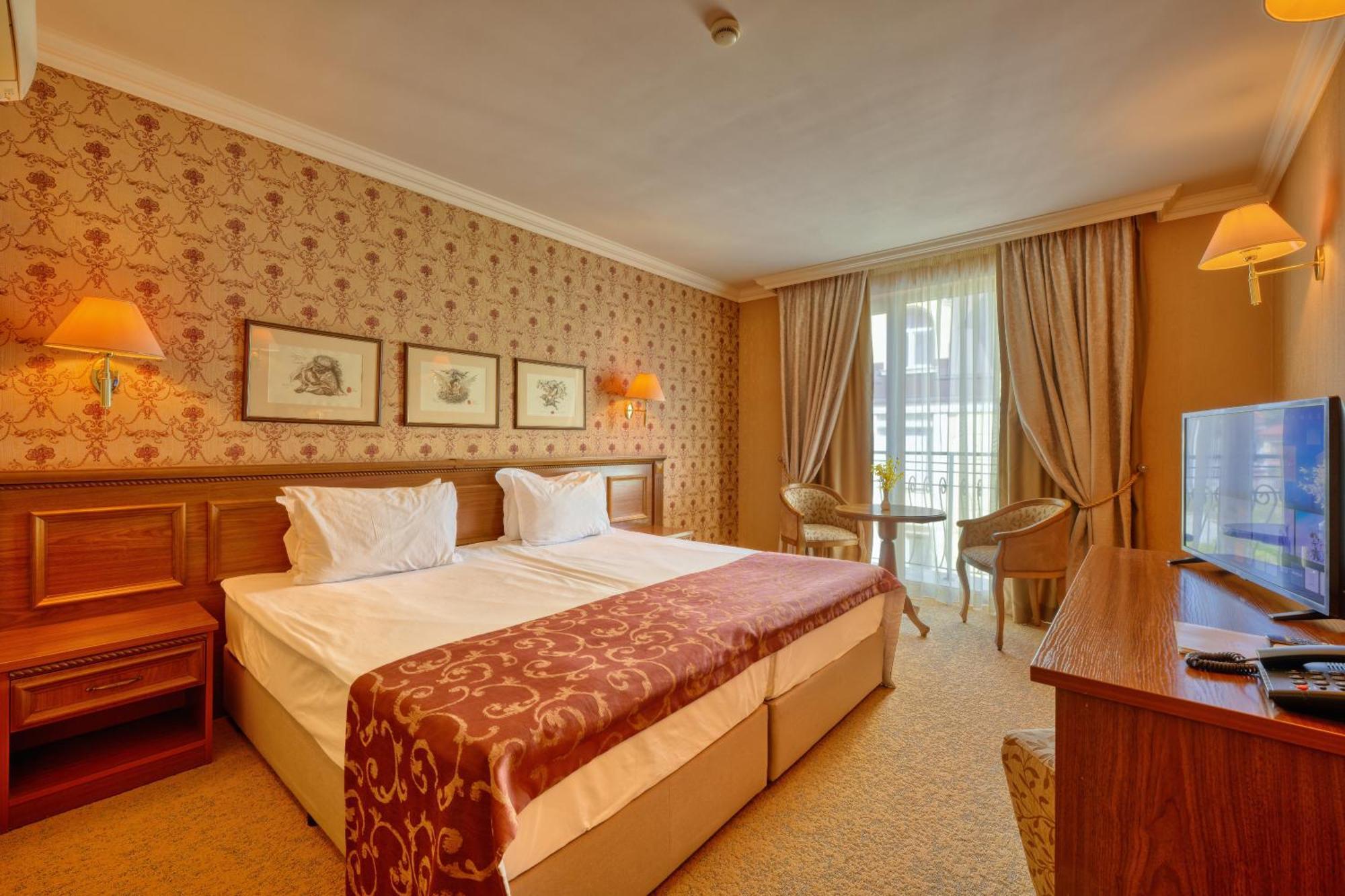 Hotel Club Central خيساريا المظهر الخارجي الصورة