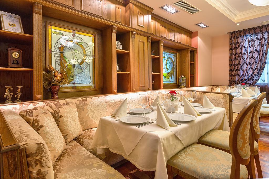 Hotel Club Central خيساريا المظهر الخارجي الصورة