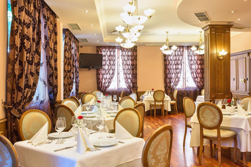 Hotel Club Central خيساريا المظهر الخارجي الصورة