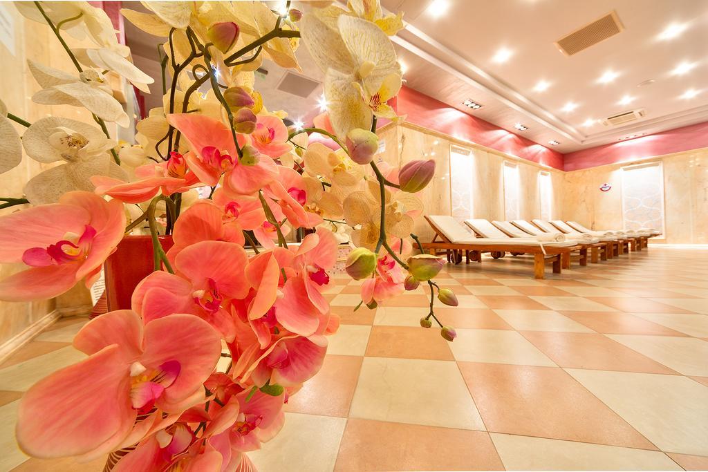Hotel Club Central خيساريا المظهر الخارجي الصورة