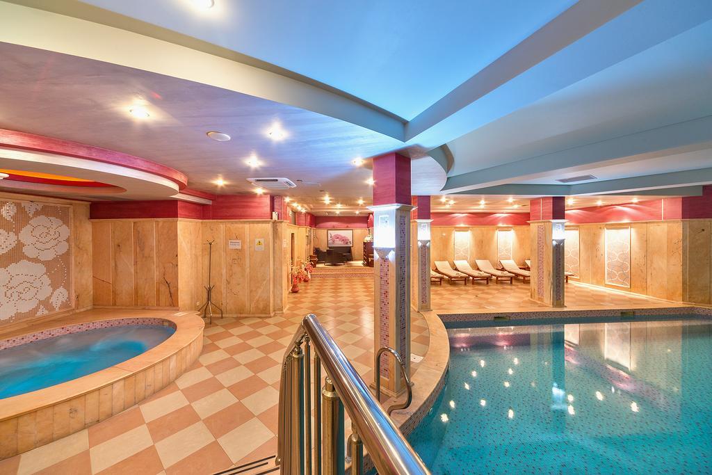 Hotel Club Central خيساريا المظهر الخارجي الصورة