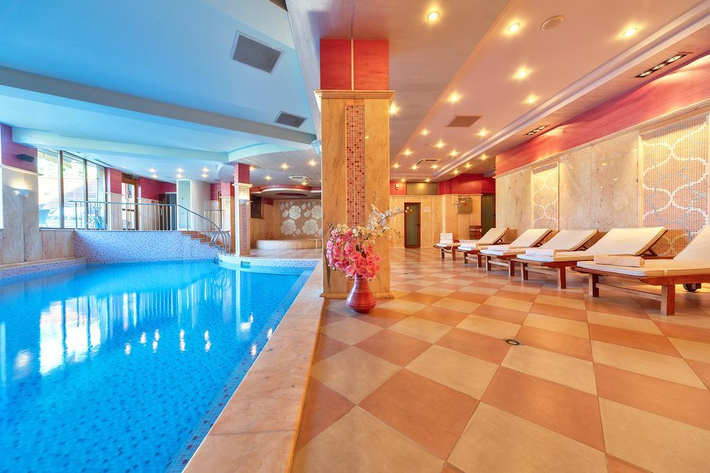 Hotel Club Central خيساريا المظهر الخارجي الصورة